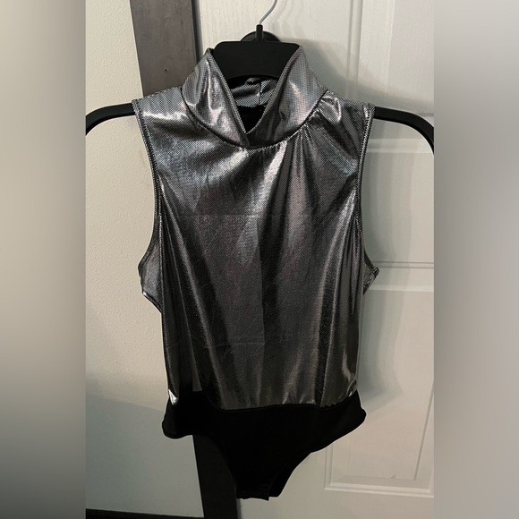Sequin High Neck Sleeveless Bodysuit NWT - Picture 5 of 8